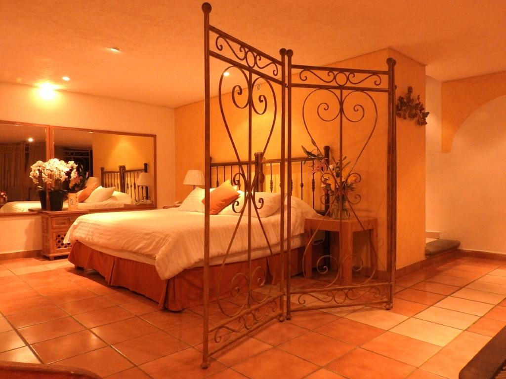 Hotel Antigua Posada Cuernavaca Exterior photo